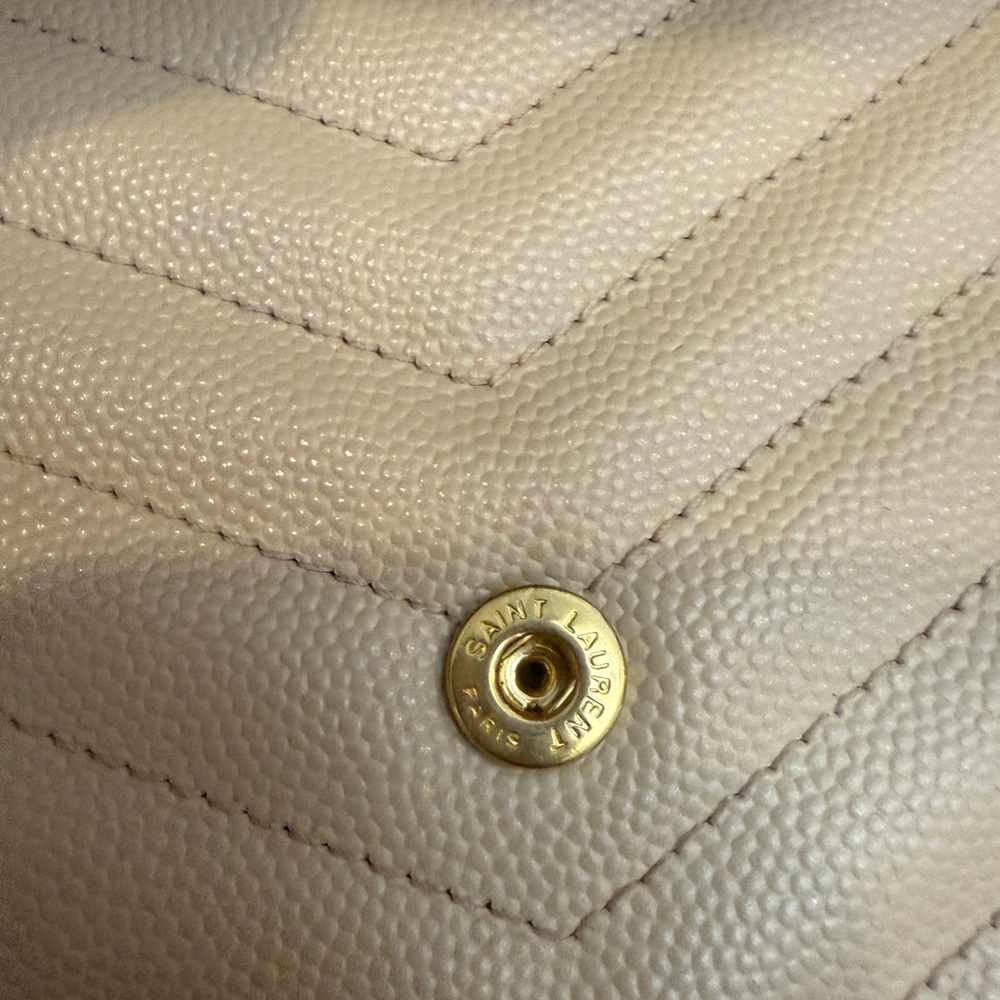 Yves Saint Laurent Cassandra wallet on chain - Picture 6 of 12